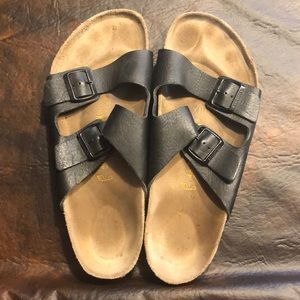 Men’s black leather Birkenstock’s